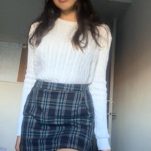 Brandy Melville Olsen sweater